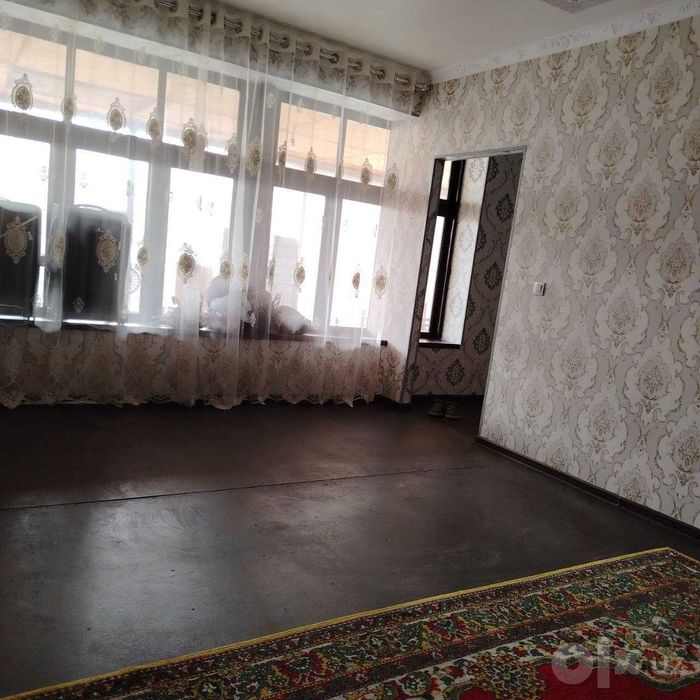 Срочно уй Янгийул Арча куча якинида, 6 сотих 6 хона
