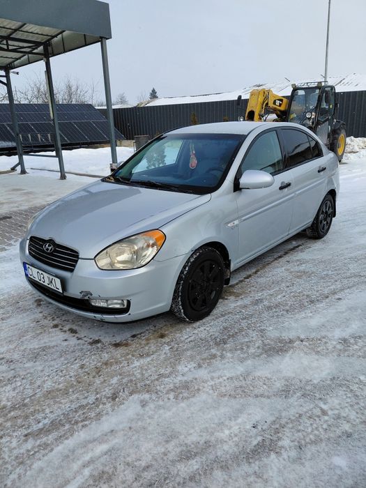 Hyundai Accent  3