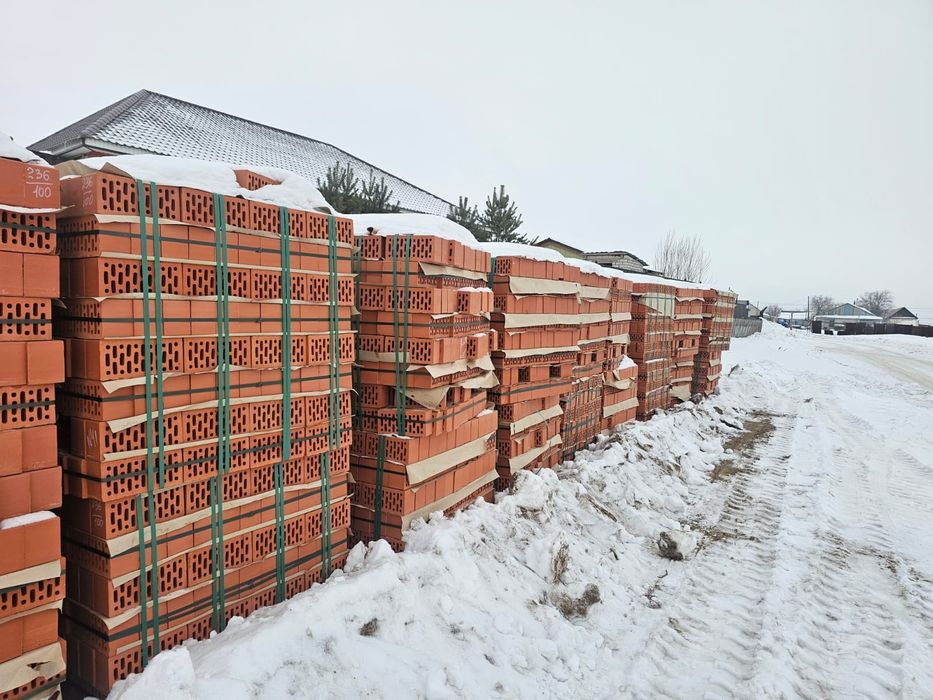 Кирп красный Хромтау