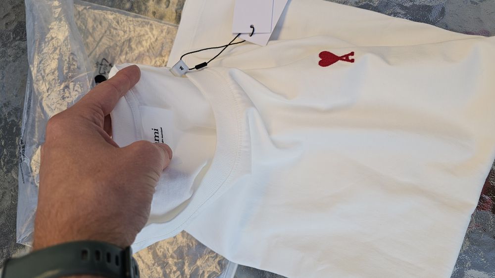 Tricou ami paris new size M am factura la el