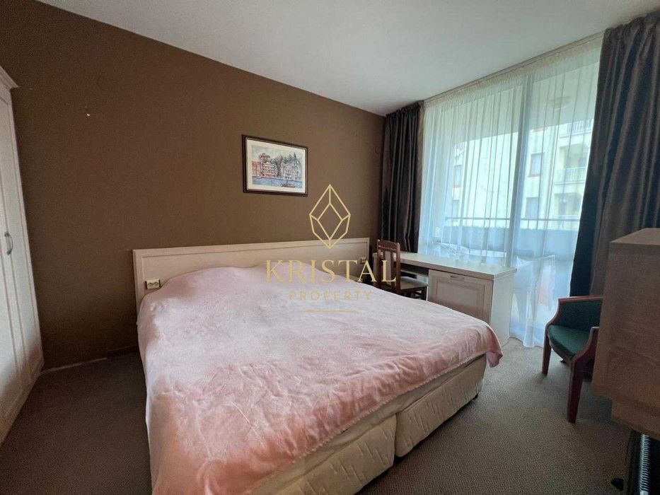 Продава се Двустаен апартамент в к.к. Слънчев бряг - 62 кв.м за 1081 €/кв.м - Снимка #8