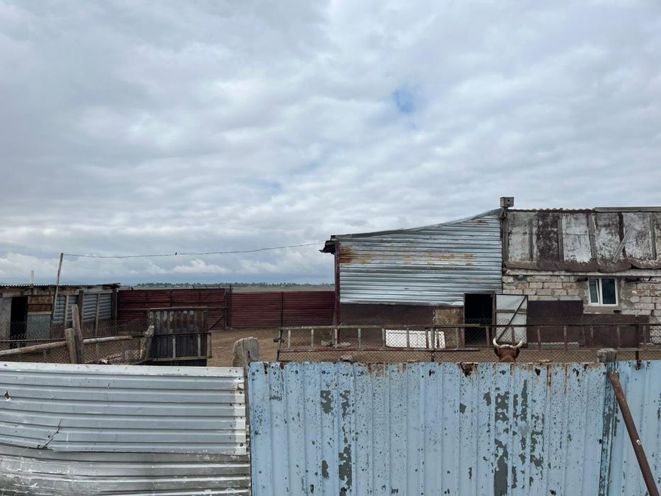 Продам частный дом можно под К/х