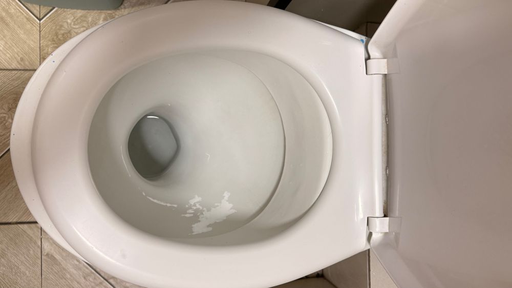 Унитаз б/у в отличном состоянии