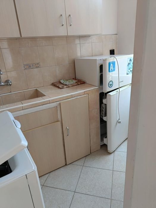 Дава се под наем Едностаен апартамент в Стара Загора, Метро - 37 кв.м за 178.5 € - Снимка #2