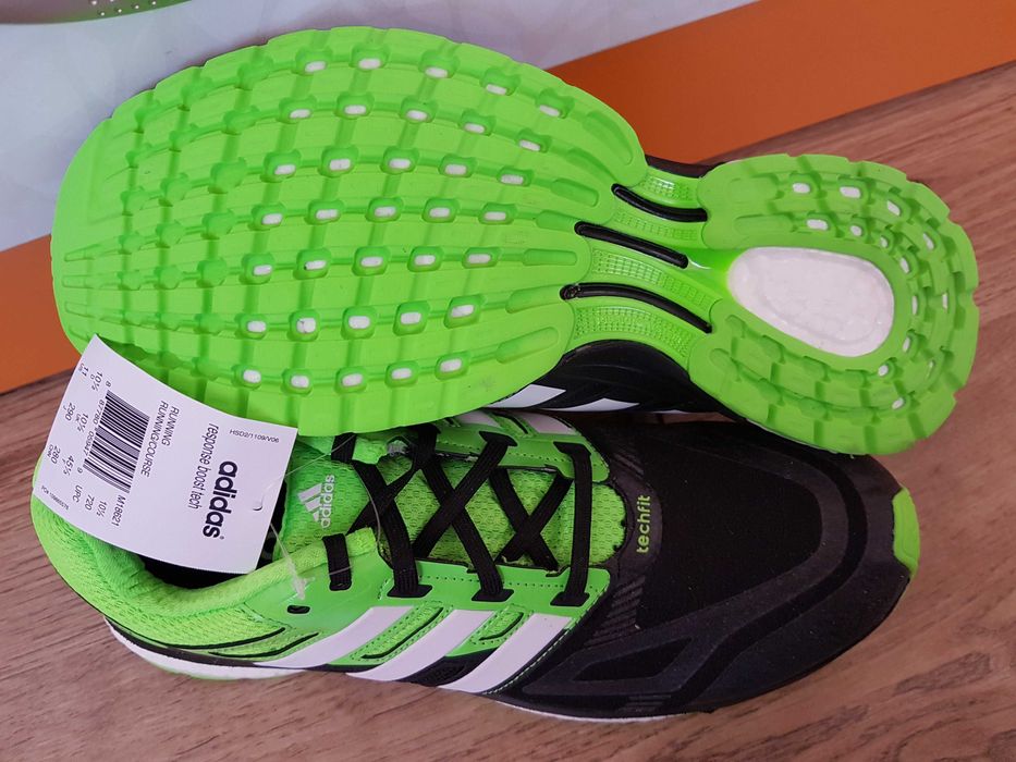 ADIDAS Response Boost Tech нови мъжки обувки за бягане 43 1/3