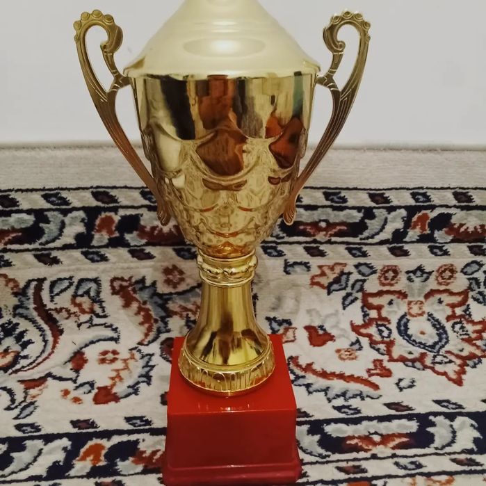 Кубок  сатылады 10000 тг