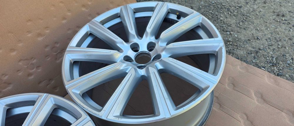Set Jante aliaj R20 VOLVO XC60 XC90 S90 V90 V90 - Spoke Silver Diamond