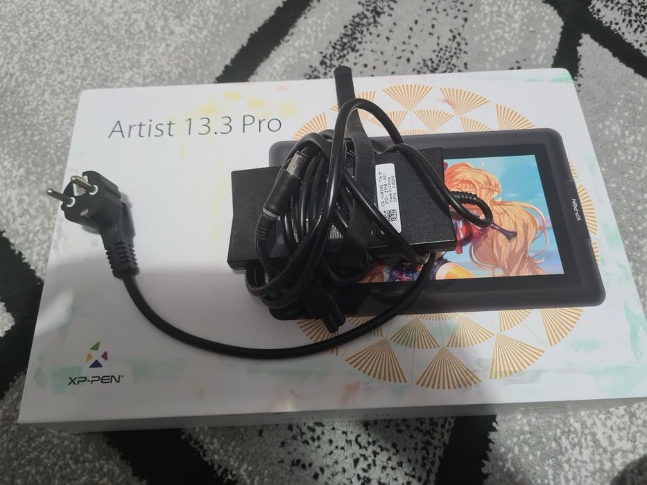 Tabletă grafică Artist 13.3 Pro