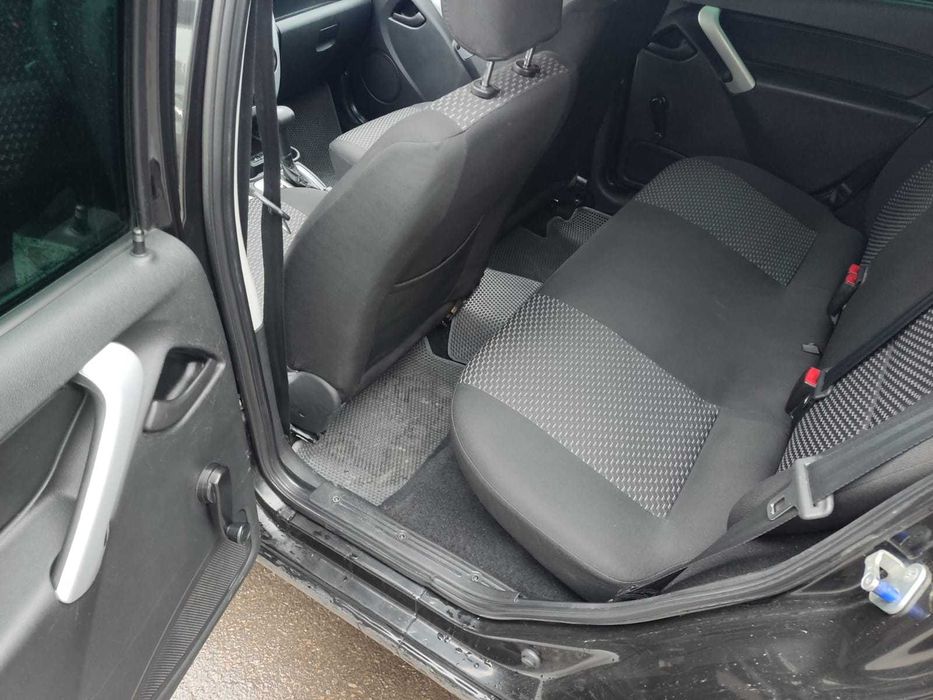 Ваз лада гранту продам.