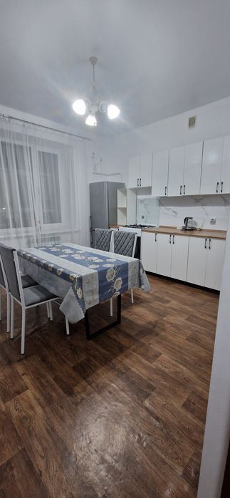 Сдам 2ком.кв квартиру посуточно