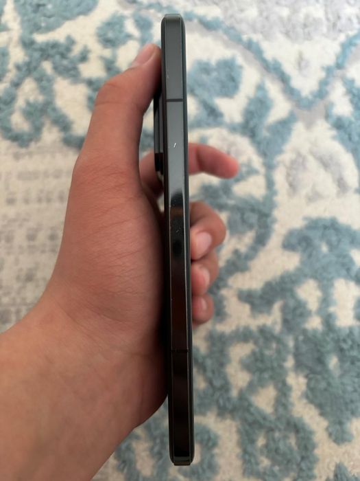 Xiaomi 14 Pro   .