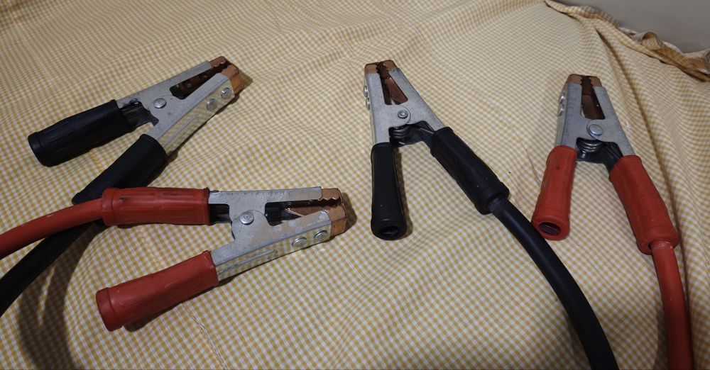 "силни" кабели за подаване на ток, 1500А, 2 метра, чантичка