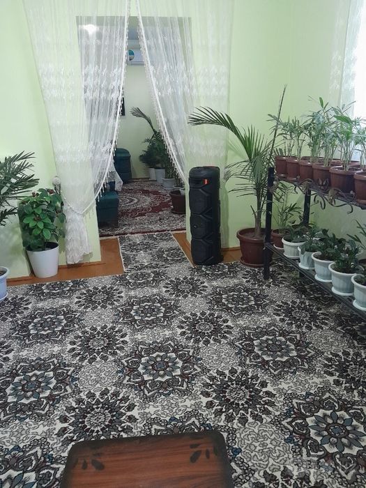 Ховли сотилади срочно КОСМОСДАН