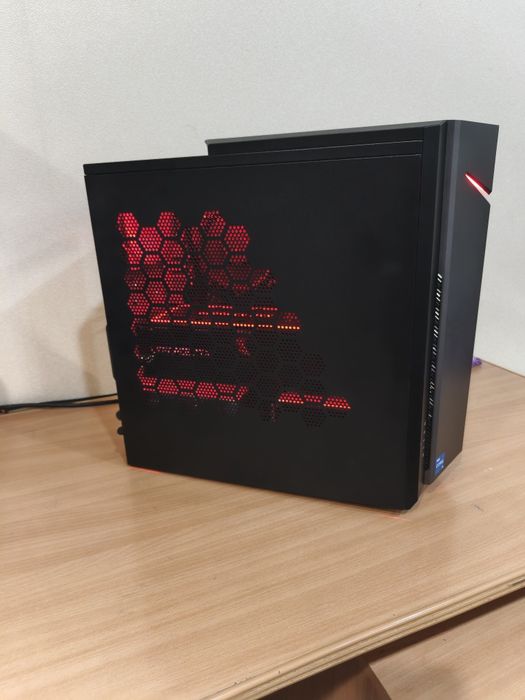 Продам мощный игровой компьютер