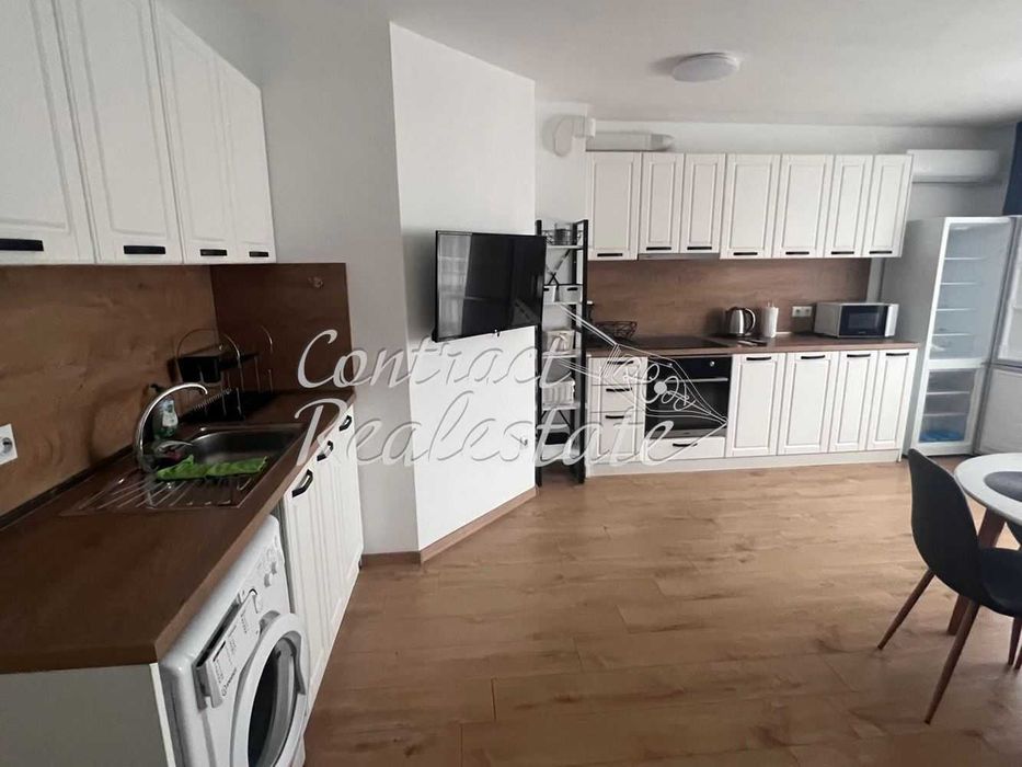 Тристаен Обзаведен Погребите ! Паркомясто в цената !