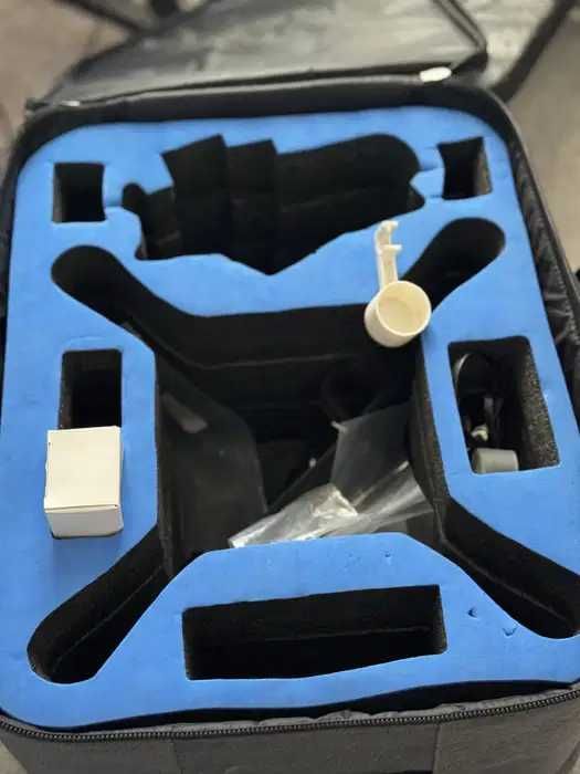Oferta 2 drone DJI Phantom 3 Standard: cu probleme, dar zboară