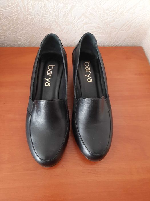 Дамски   обувки естествена кожа - нови