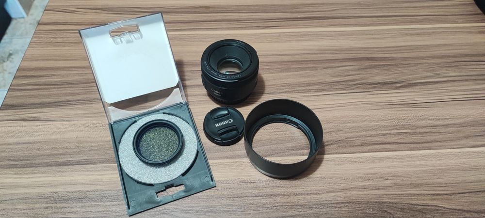 Canon 80D + obiective + stabilizator – kit foto-video complet