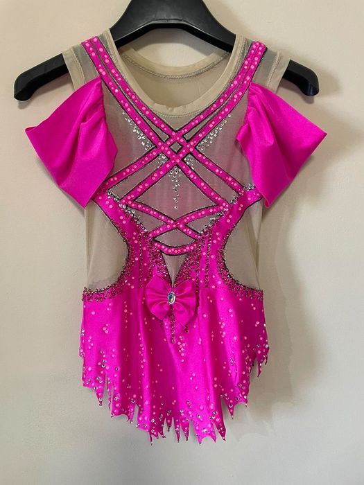 Трико за художествена гимнастика