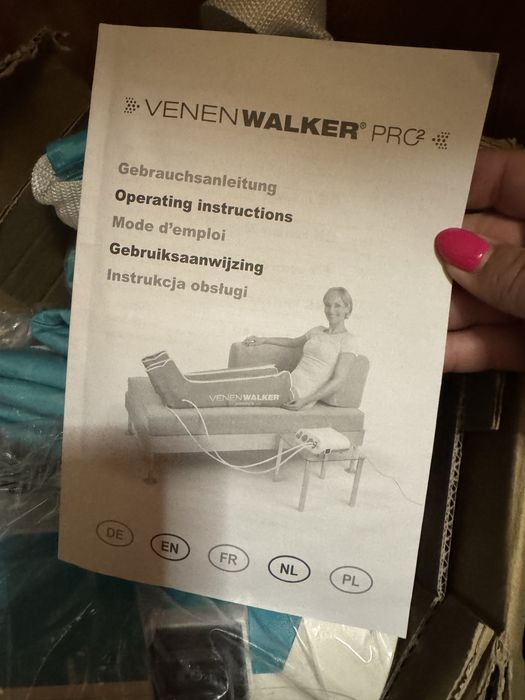 VENENWALKER Basic апарат за венозна терапия,