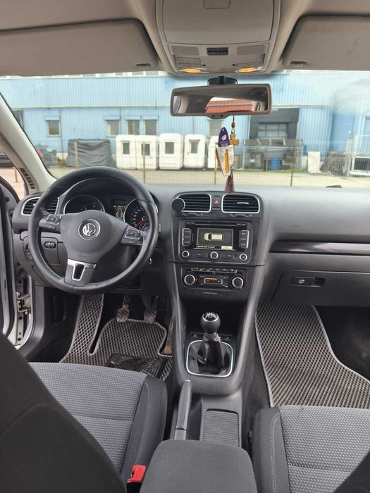 VW Golf VI Variant 1.6 TDI BlueMotion