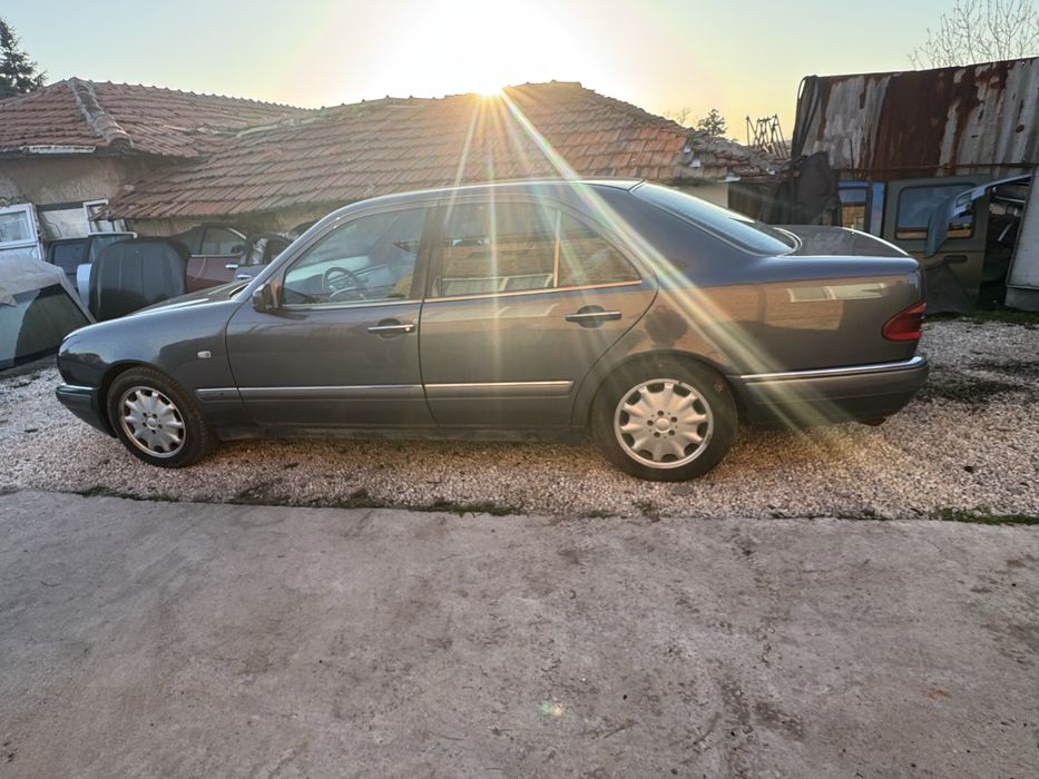 Мерцедес е290 нез двигател