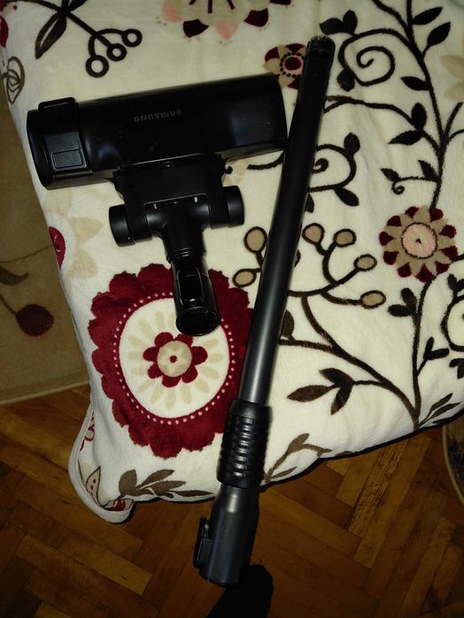 Aspirator Samsung NOU la cutie