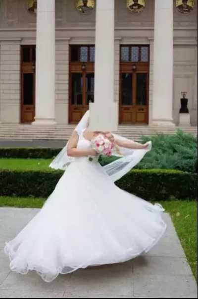 Rochie mireasa NATALIA VASILIEV !!! Pachet Complet !!