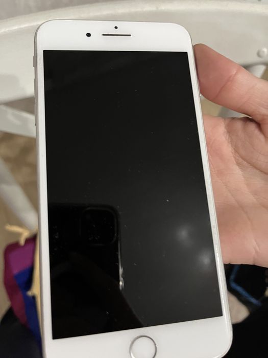 Iphone 8+ сатылады