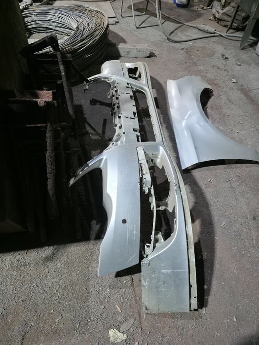 Бампер и правое крыло от пассата B6