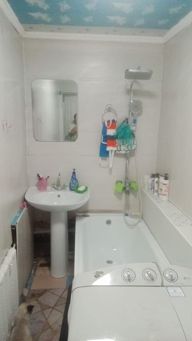 Дом на земле ,есть торг.