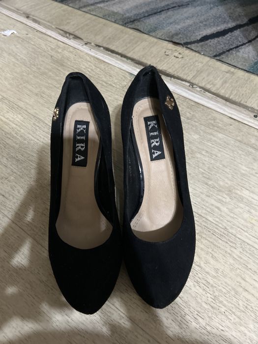 Туфли черные замш