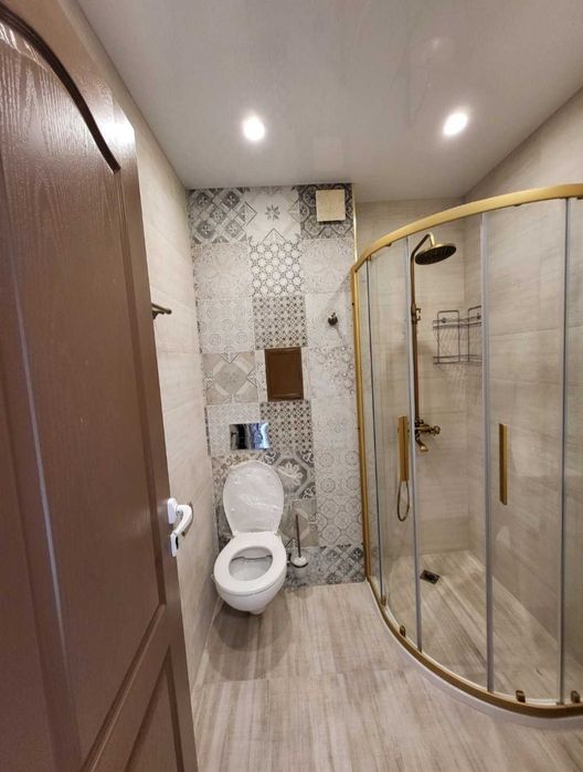 Дава се под наем Двустаен апартамент в Пловдив, Център - 68 кв.м за 700 € - Снимка #5