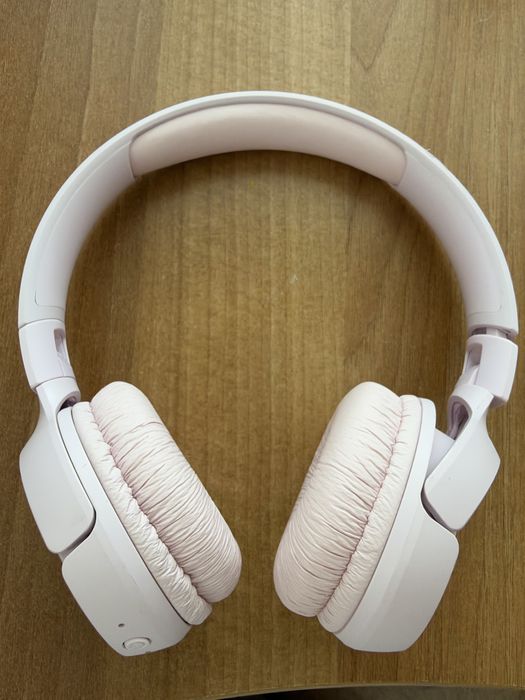 Căști JBL wireless overear