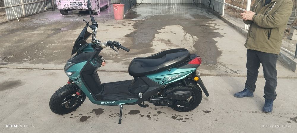 Mototsikl moto skuter benzinli hamma joyi ishladi garantiya