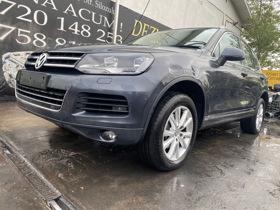 Dezmembrez VW touareg 7P 3.0 CAS 239 cp/bara/far/aripa/stop/capota/