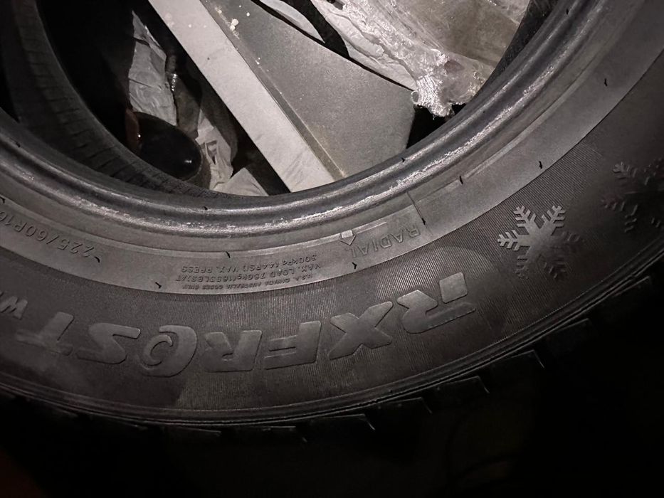 Продам шины 225/60 R16