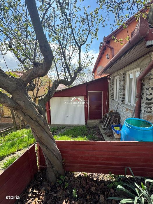 NECTORA IMOB Exclusivitate-Casa Str. Caisilor, 757 mp tereen, Utilata