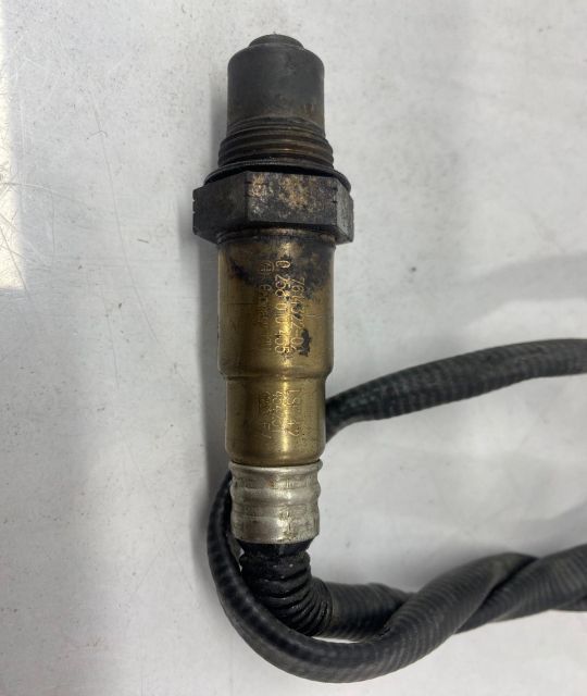 Sonda lambda 0258010435 750 i  N63B44B BMW Seria 5 F07 seria