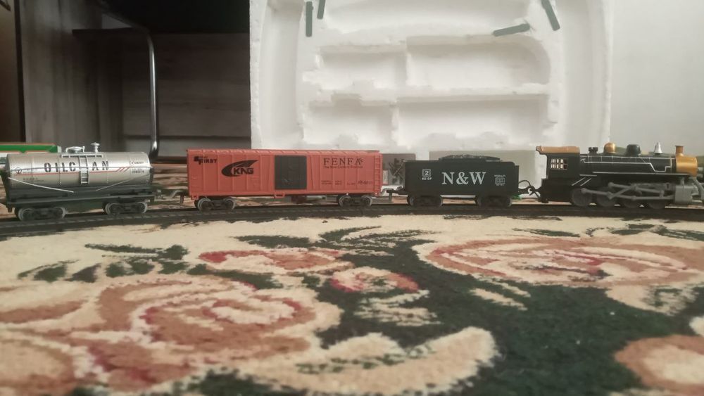 Mening qoshnimning mushuki