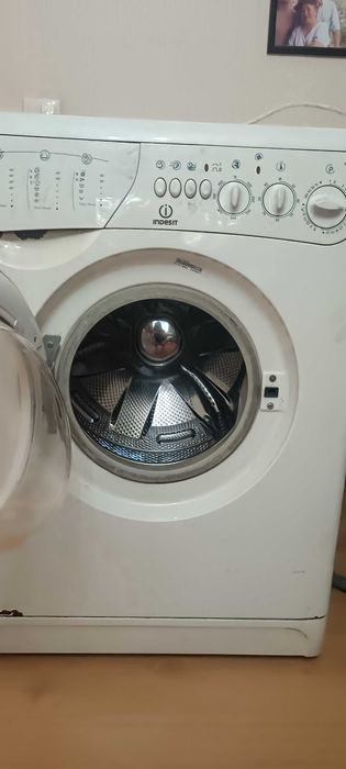 Стиральная машина indesit Индезит