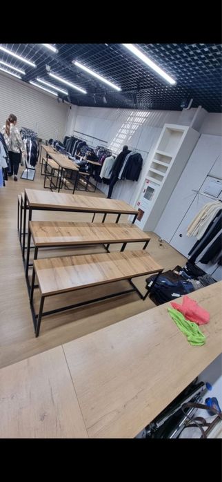 Оборудование для магазина одежды