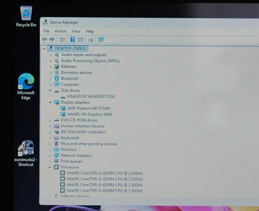 Laptop HP 17" Intel i5.. SSD. AMD HD 8750