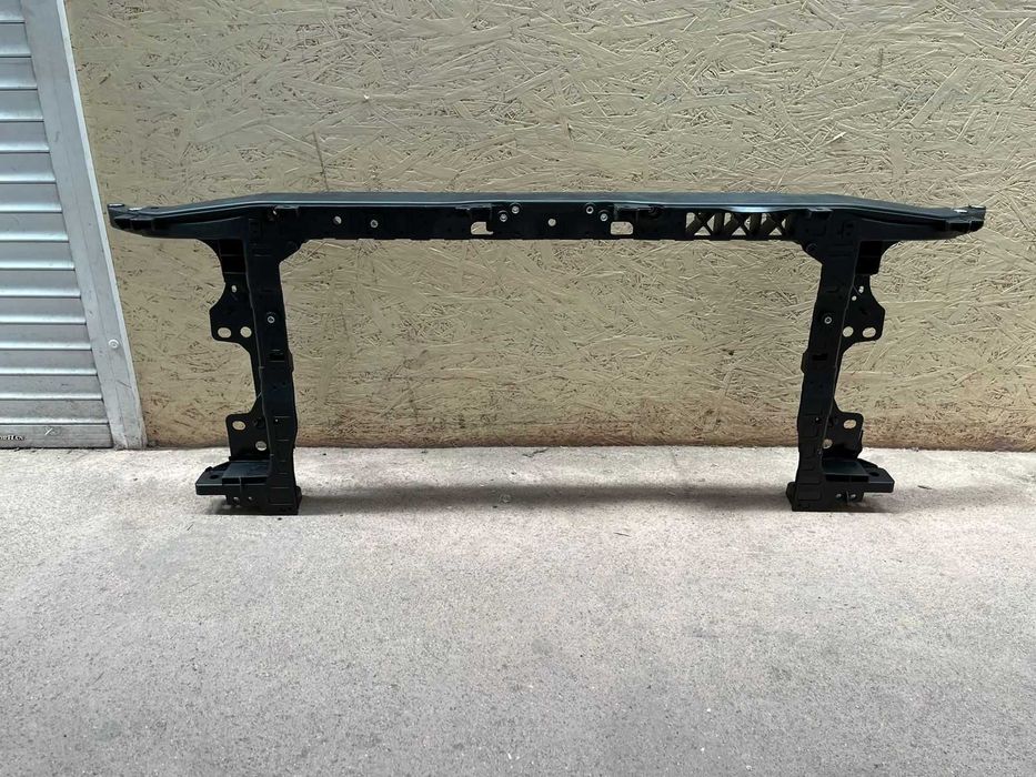 Телевизор Экран Рамка кузова Хюндай Элантра 2021-/Hyundai Elantra 2023