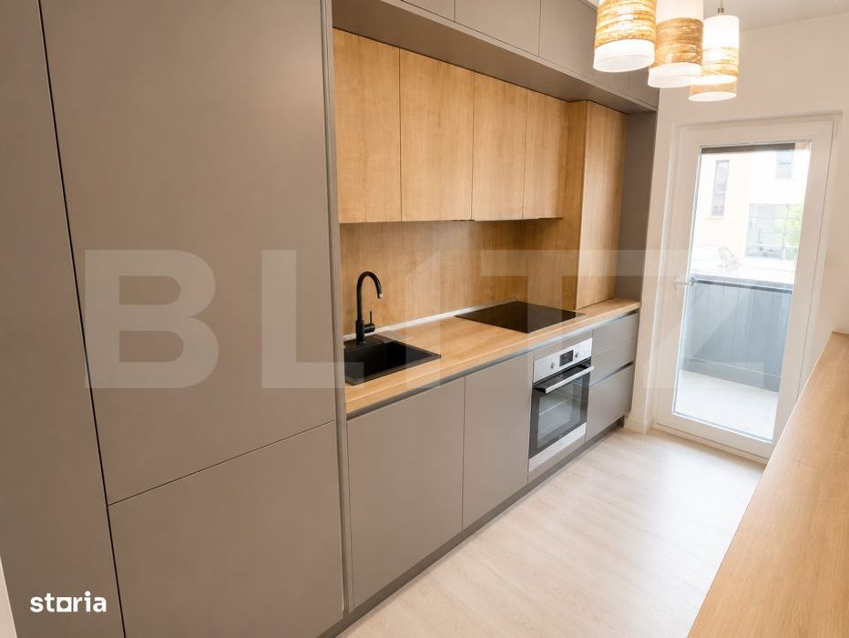 Apartament 3 camere, gradina proprie si terasa 70mp, garaj, zona Campu