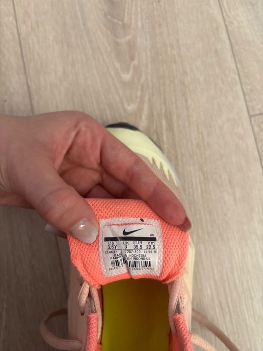 Обувки Nike , номер 35,5