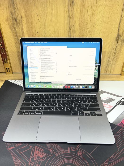 Macbook M1 Air 2020 8/256 100%