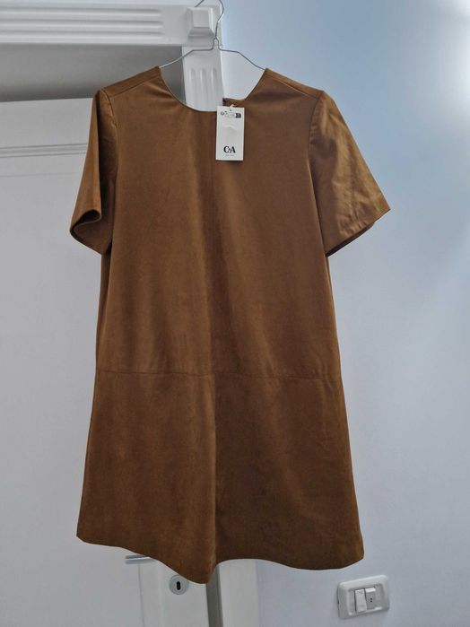 ROCHIE DAMA C&A, masura 42