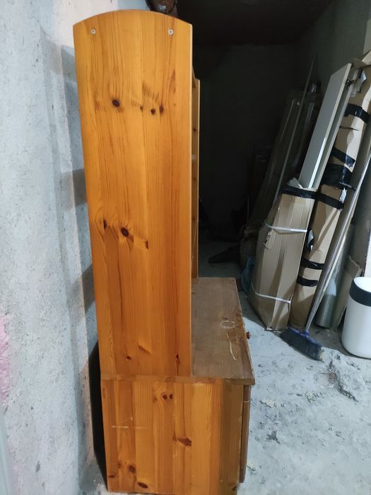 Дърена етажерка с шкафчета 154/90/50 см