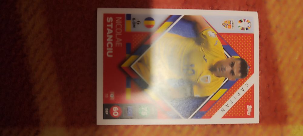 Vând cartonașe fotbal